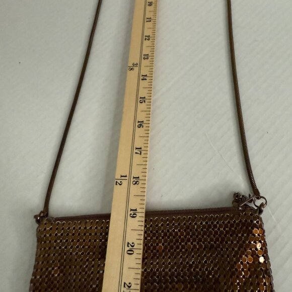 Womens Vintage Gold Mesh Evening Crossbody Purse – Made in Hong Kong Cocktail - Picture 4 of 9